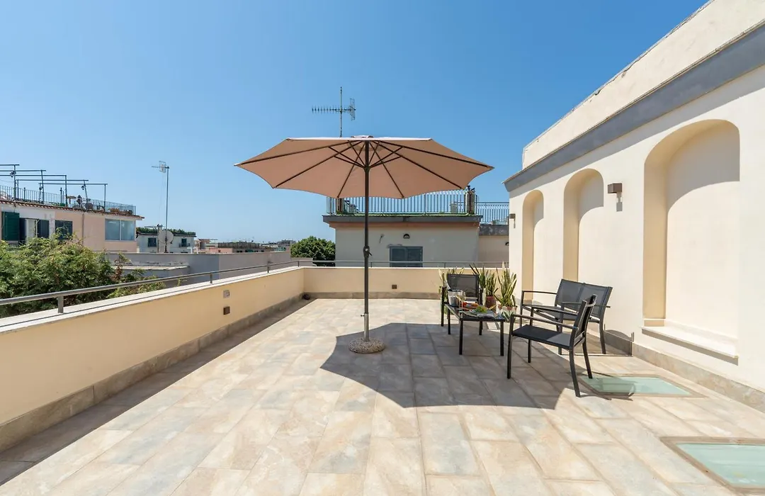 Boutique Hotel Palazzo Donna Iulia-1